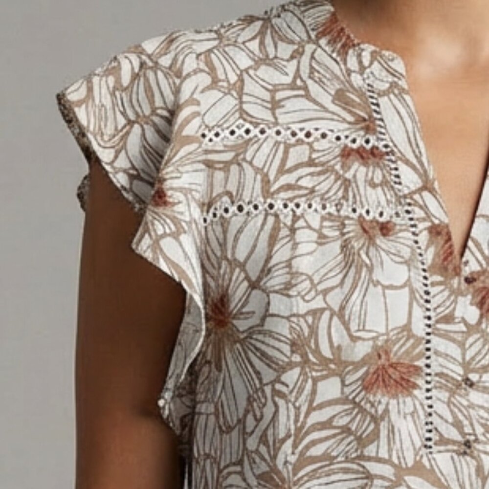 Como Black, Floral Flutter Sleeve Top - Picture 11 of 15
